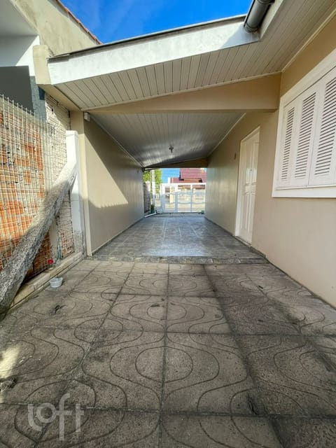 Image 1 - 252415